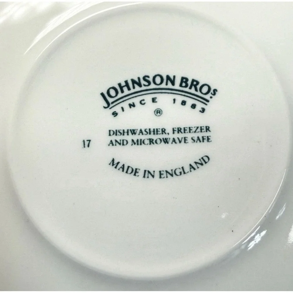 Johnson Bros Summer Chintz Teacups and Saucers - 8 Piece Set